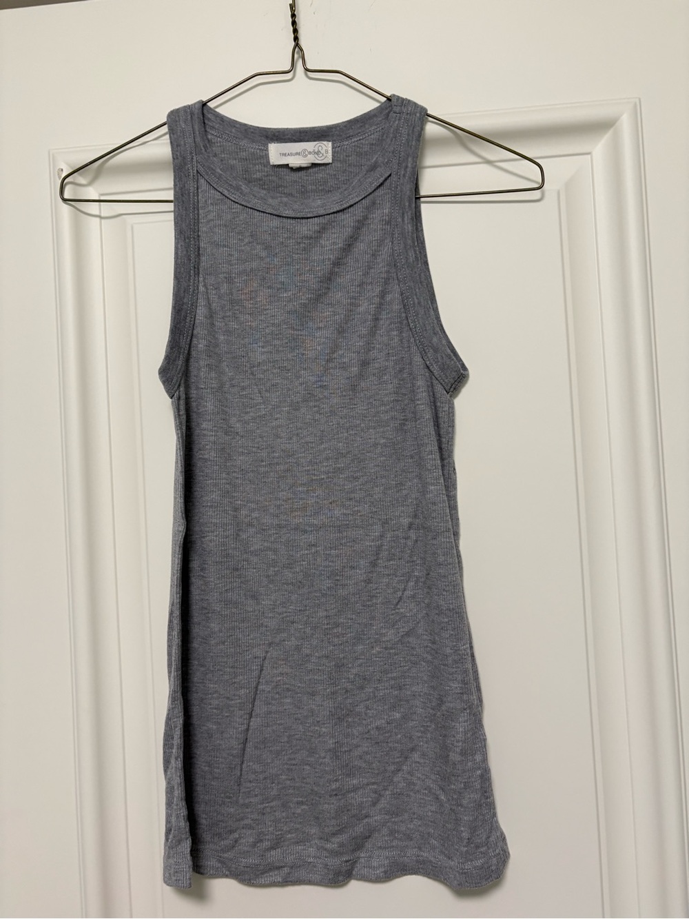 Treasure & Bond Heather Gray Ribbed Tank